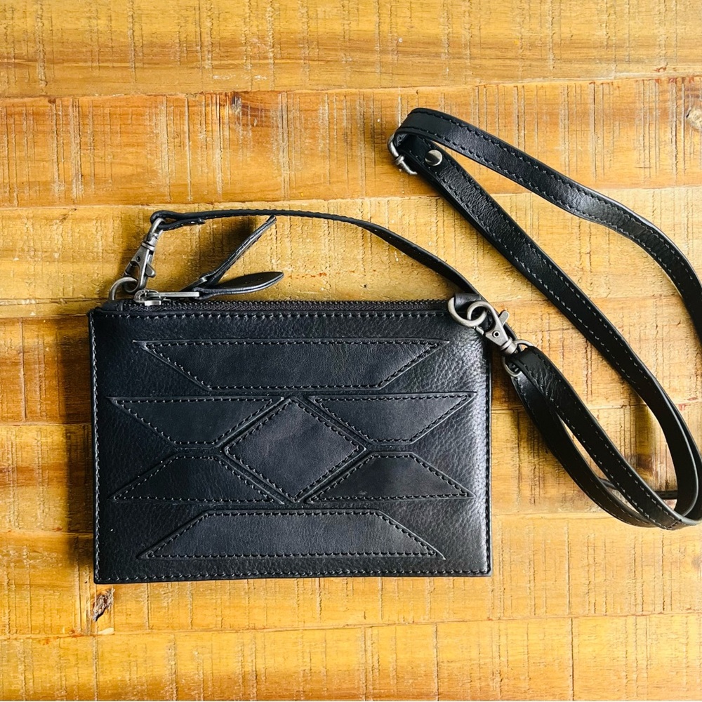 Sts Ranchwear Women's Kai Stadum Crossbody Bag